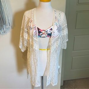 Absolutely Famous Lacy Knit Crochet White Sheer Kimono